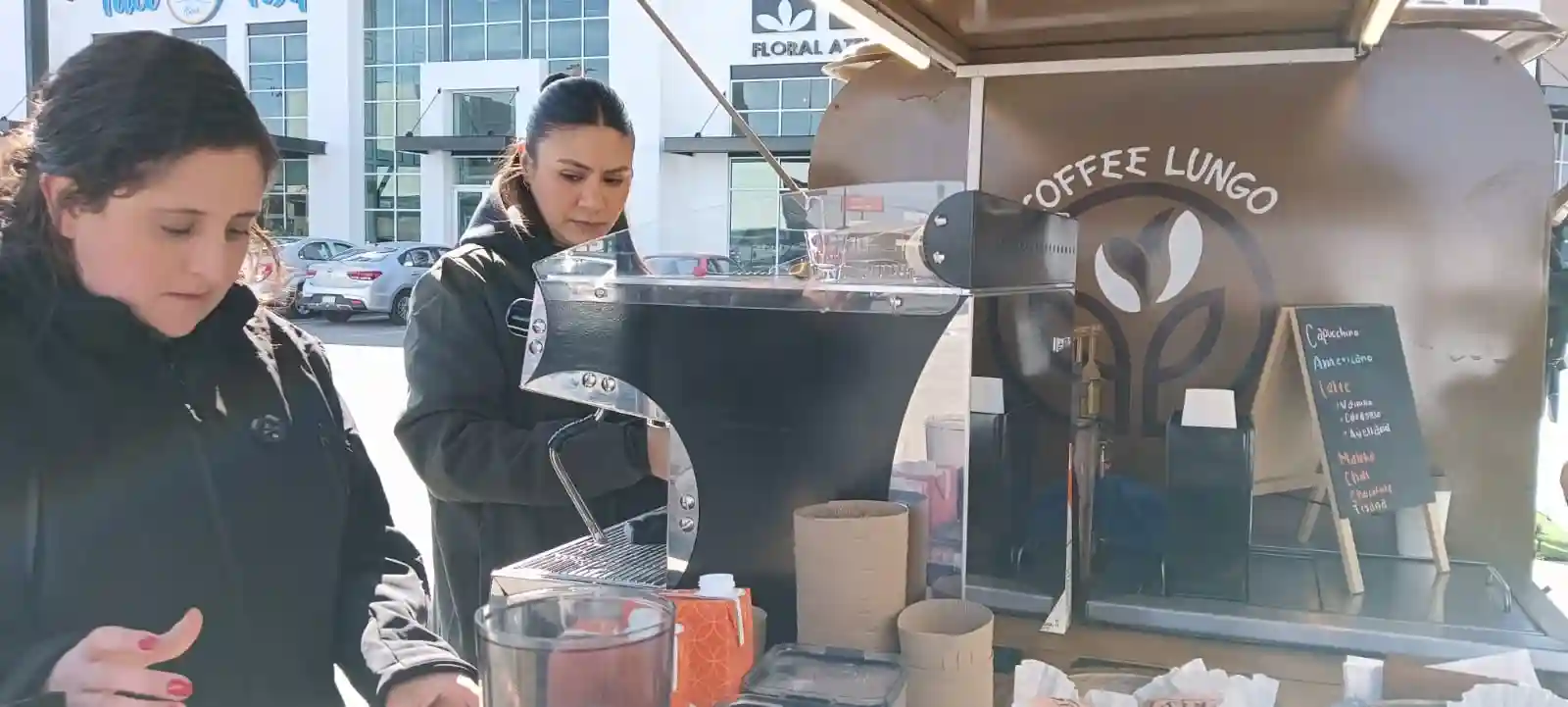 Café en moto - archivo 3