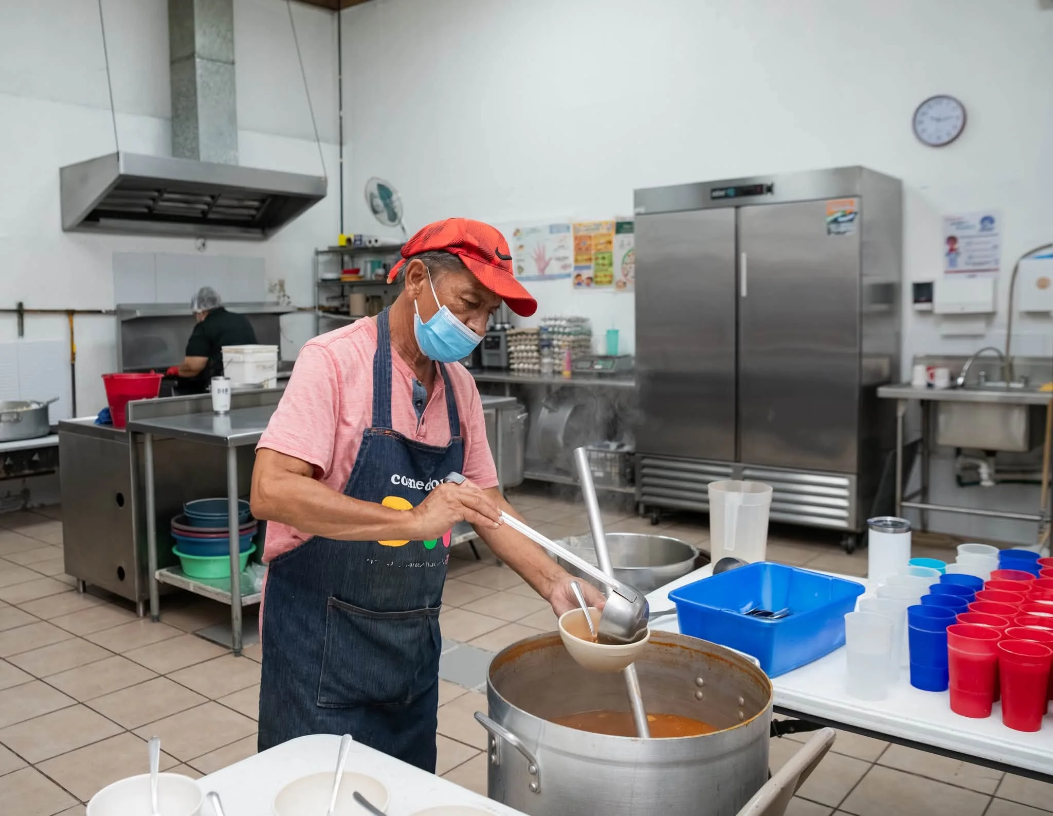 Refugio y comida para personas sin hogar - archivo 4