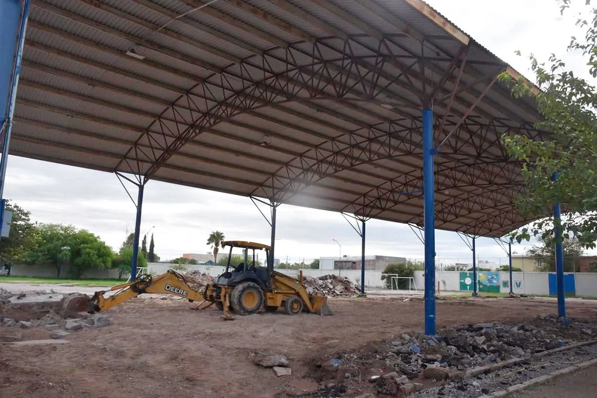 Construyen nuevo gimnasio en La Secundaria Técnica 33 - archivo 1