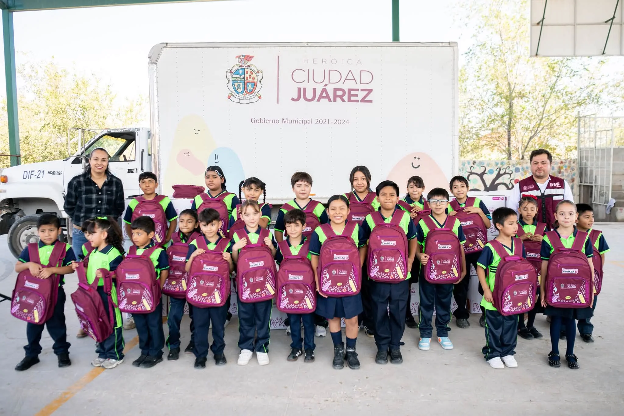 Mochilas impulsan el aprendizaje infantil  - archivo 3
