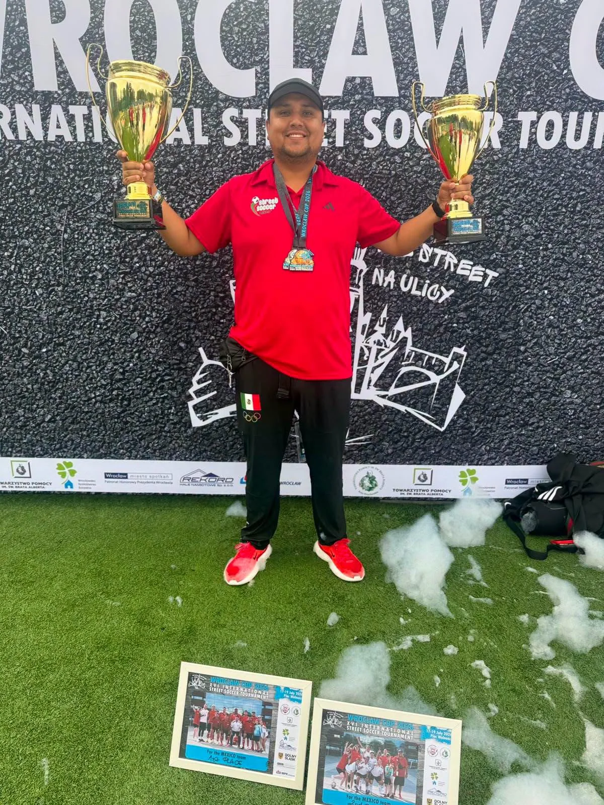 Domina Juaritos en street soccer - archivo 3