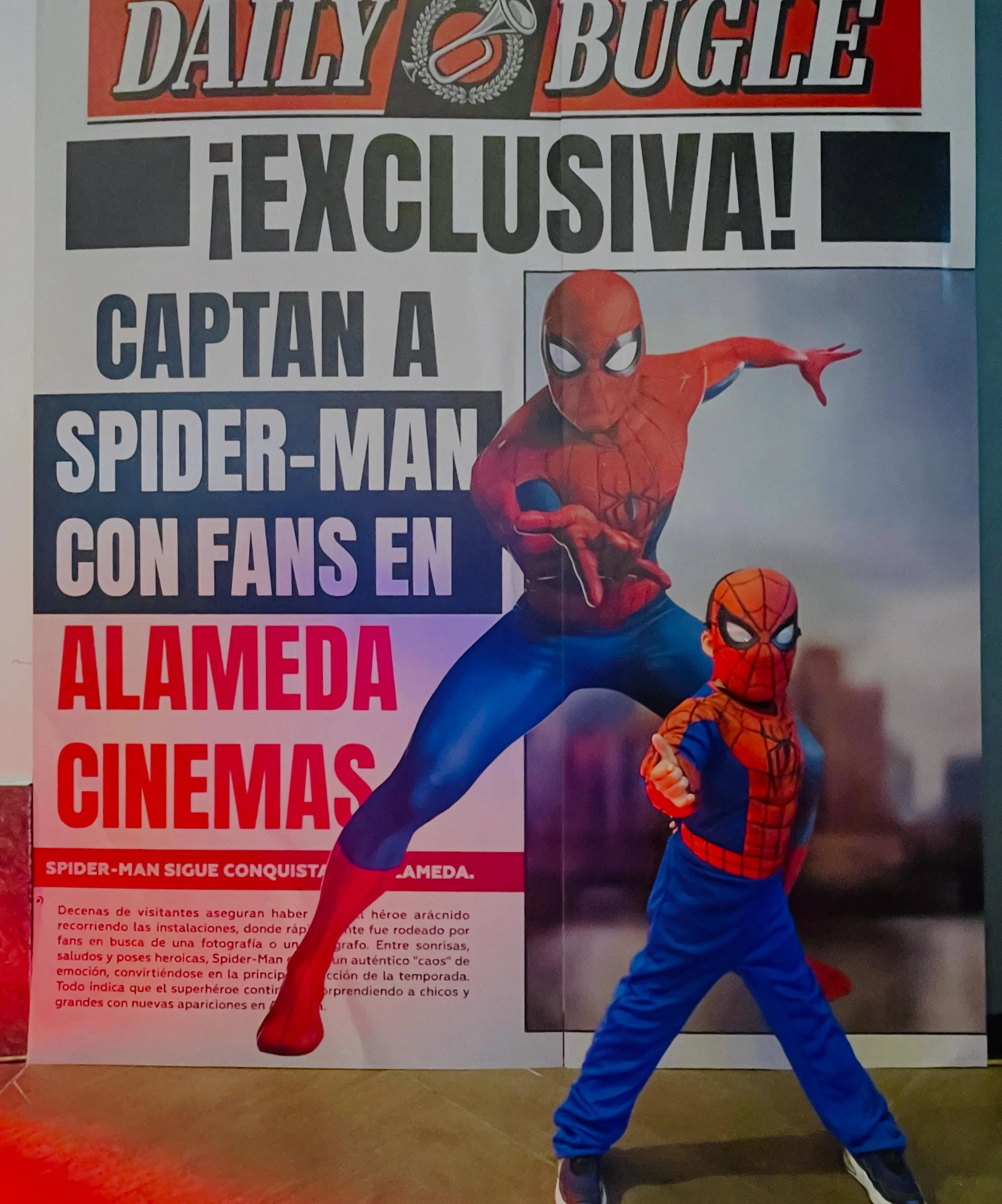 Vive Juárez la euforia por el estreno de Spiderman - archivo 4