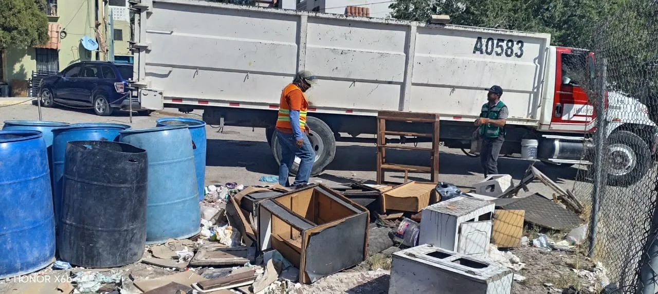 Retira municipio los muebles viejos - archivo 4