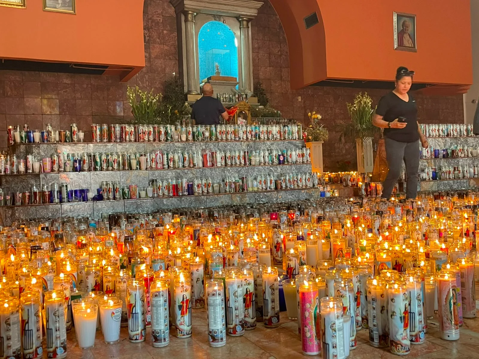Visitan el santuario - archivo 3
