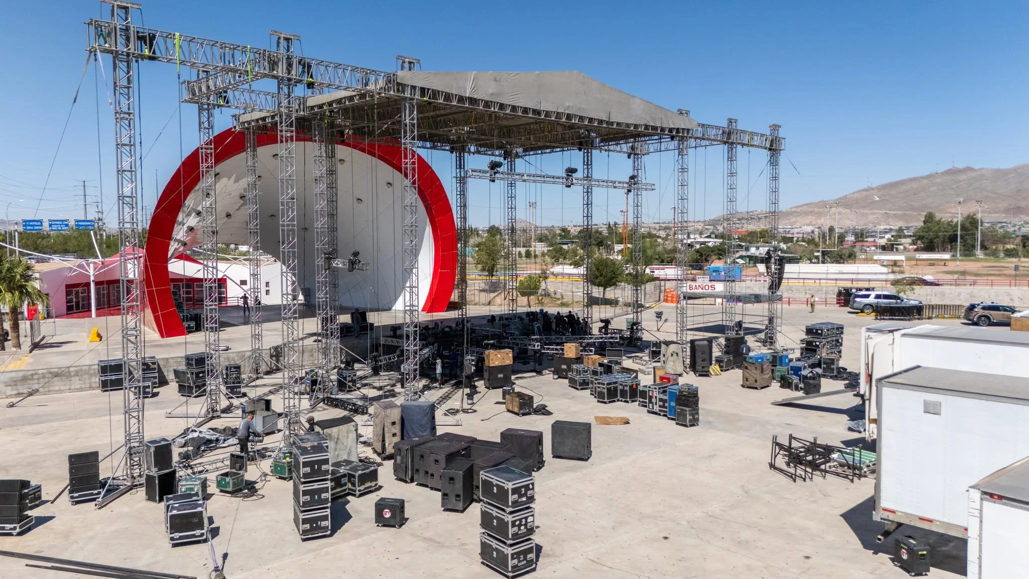 Ya se arma el escenario para Alejandra Guzmán  - archivo 4
