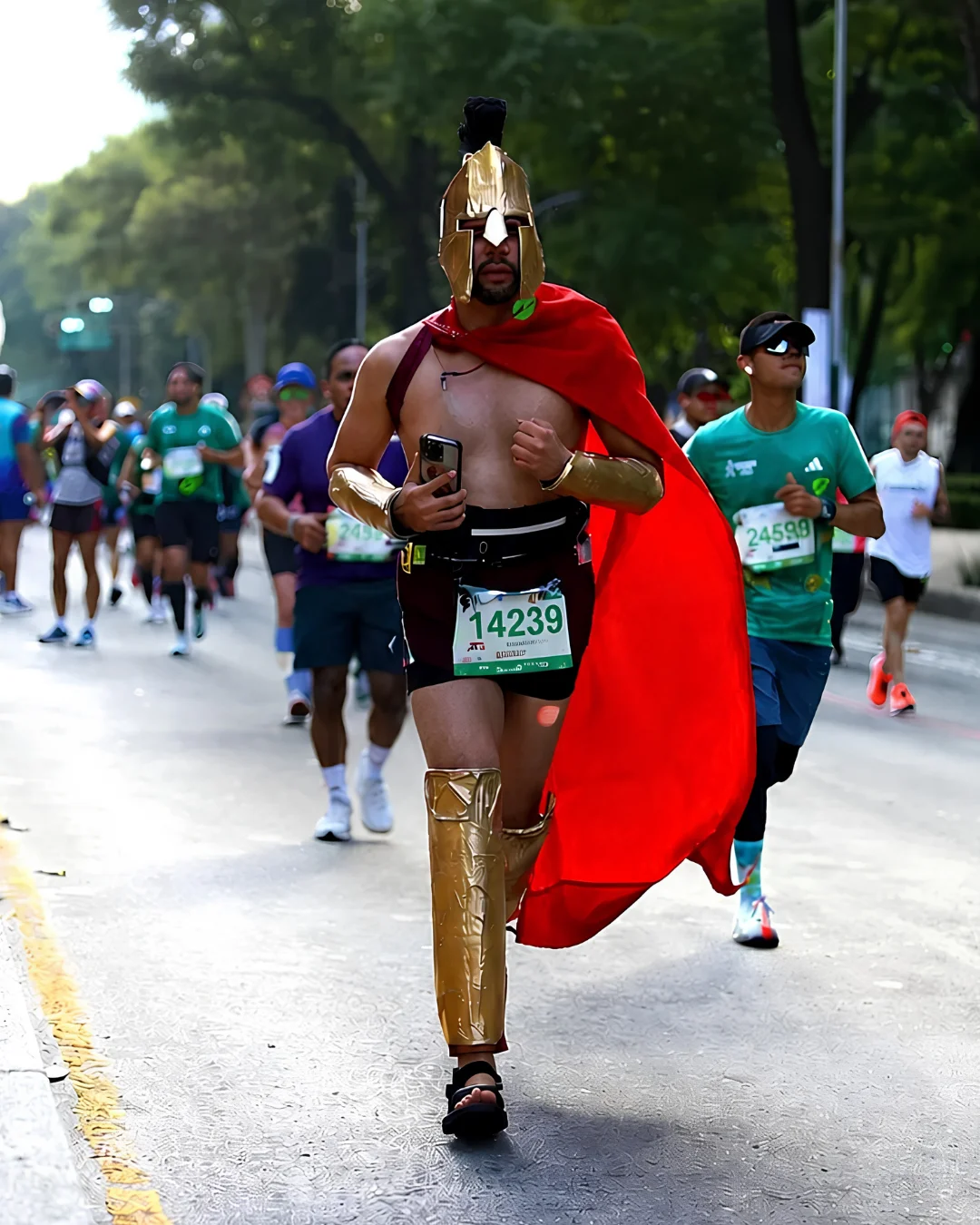 ¡El “Espartano” de Juárez conquista el maratón de CDMX! - archivo 2