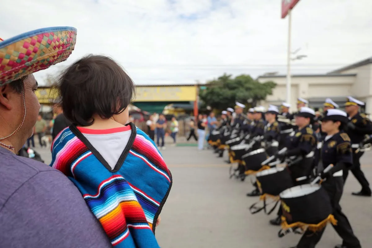 Disfrutan más de 18 mil juarenses del Desfile Militar - archivo 3
